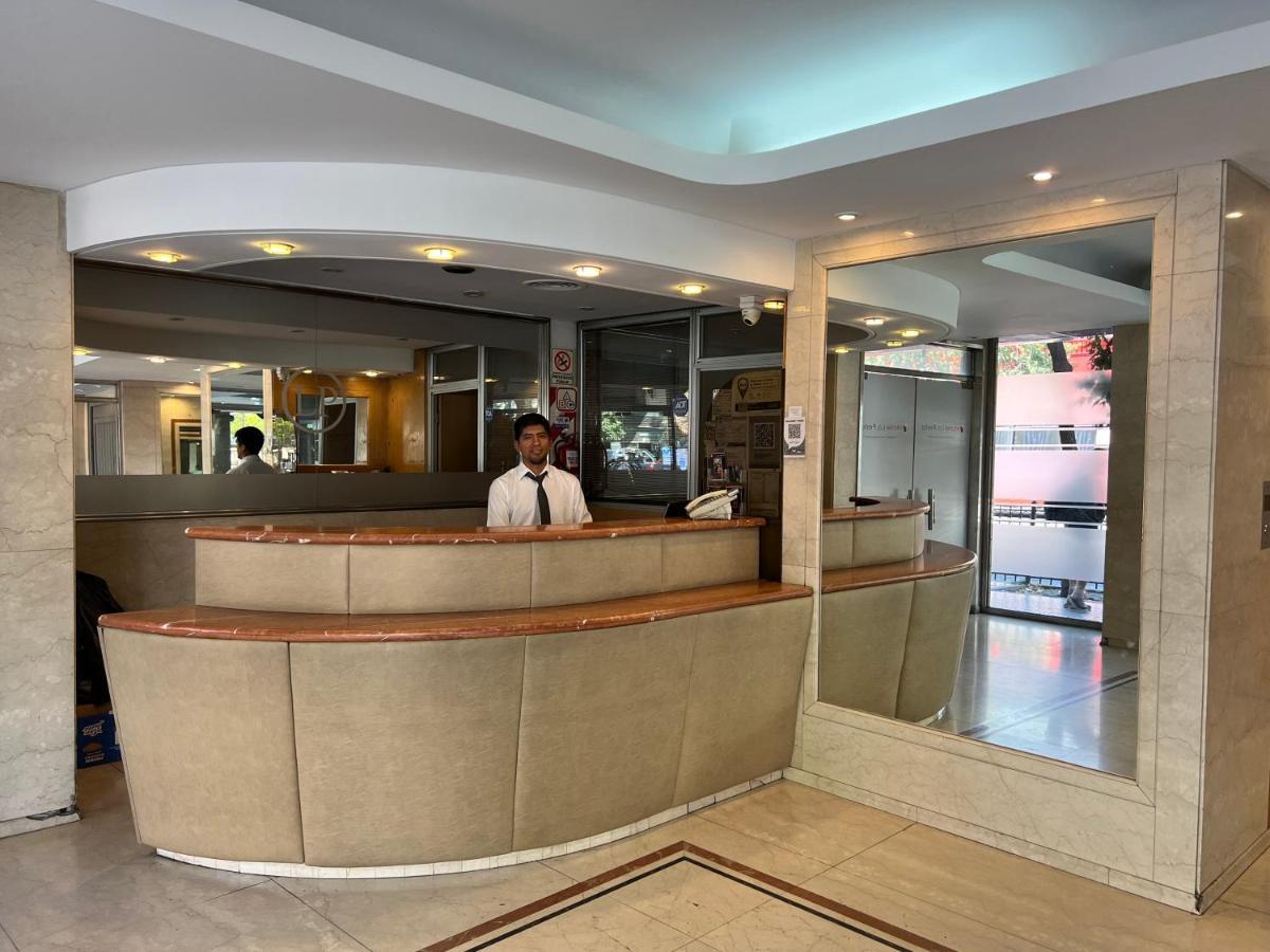 בואנוס איירס Hotel La Perla מראה חיצוני תמונה