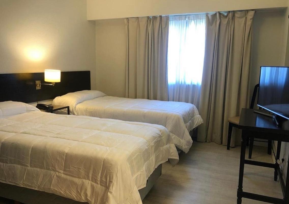 בואנוס איירס Hotel La Perla מראה חיצוני תמונה