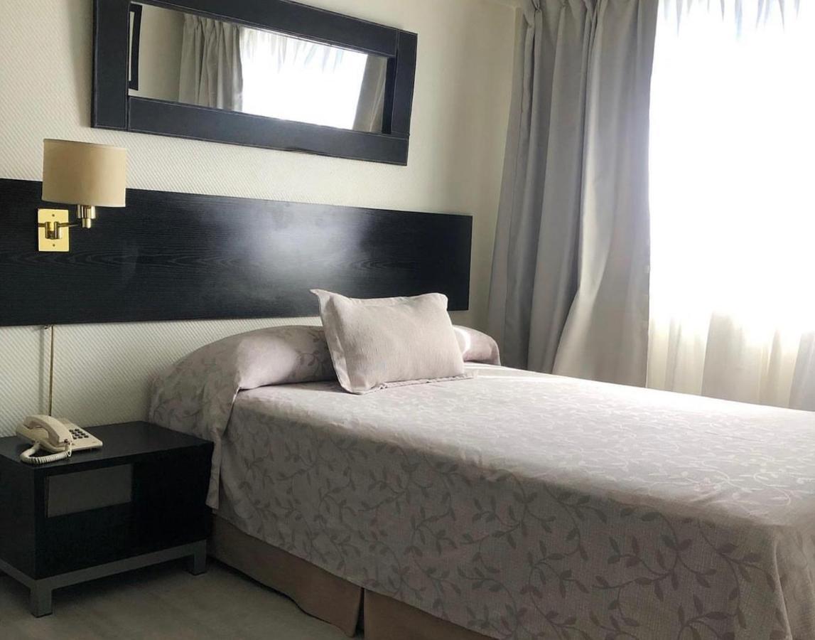 בואנוס איירס Hotel La Perla מראה חיצוני תמונה