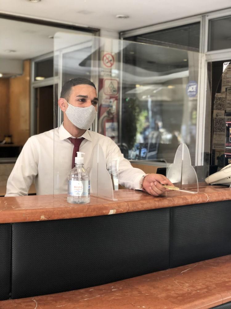 בואנוס איירס Hotel La Perla מראה חיצוני תמונה